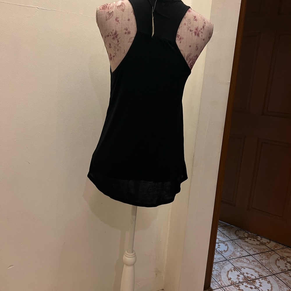 Tank top - Picture 6 of 9